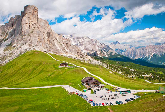 Kultowe szosy Dolomitów